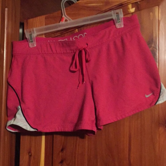 Clothes - Picture 6 of 8